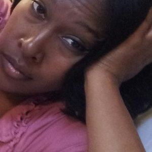 Meet your Posher, Johnette